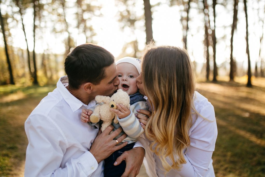 Familia Feliz