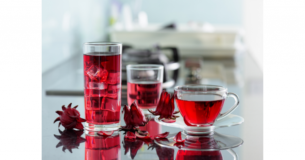 Chá de hibisco: 9 motivos para você consumir