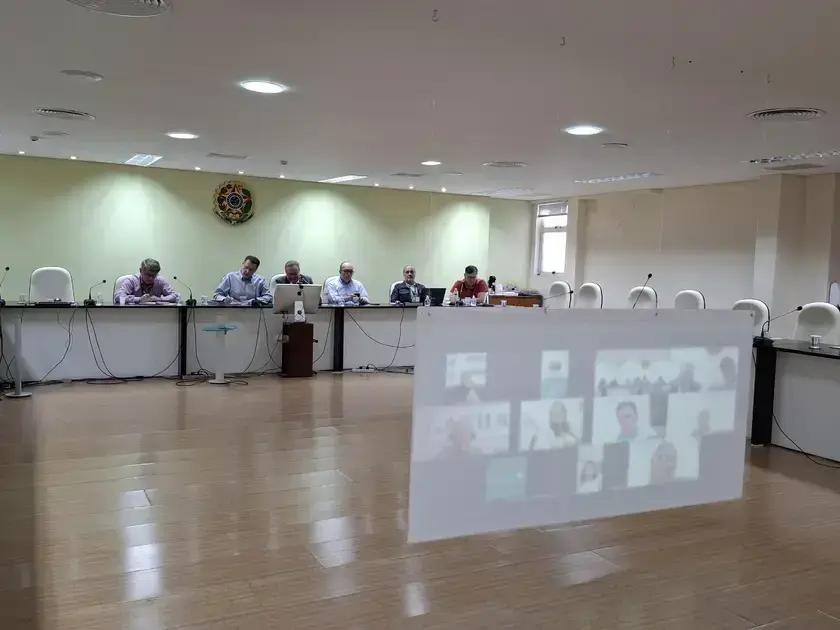 CRM-PR e Planos de Saúde: Diálogo para Melhorar Condições Médicas